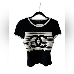 CHANEL KNITTED TOP